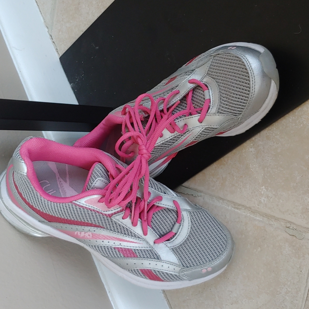 🔶SALE 4 for$30                                  RYKA Sneakers
